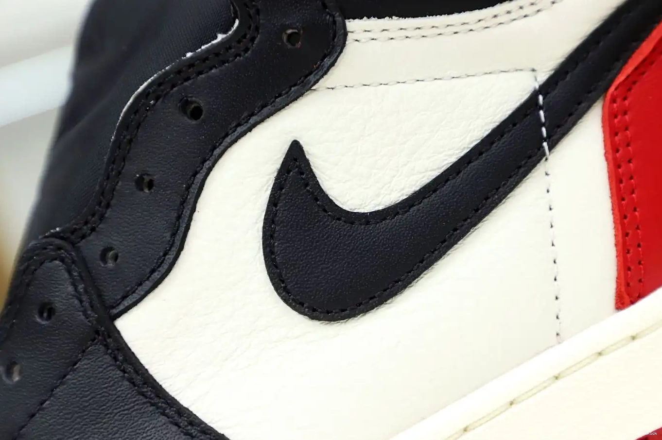 AIR HIGH TOE' RETRO JORDAN 'BRED 1 OG 0706